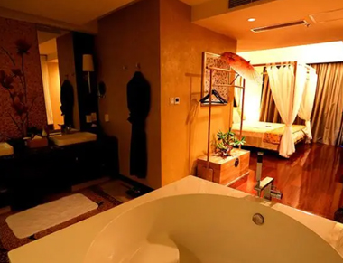 北京通州养生会所的黄昏恋：当爱情遇上八十岁